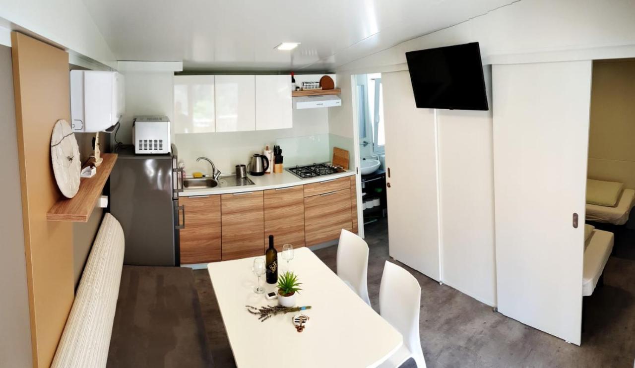 Oaza Mira Mobile Houses - Camp Basko Polje #Bestoffer Baska Voda Exterior photo